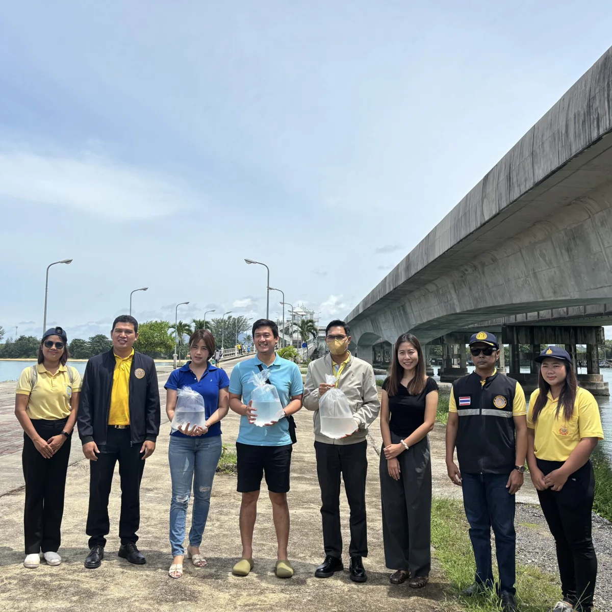 ส่งต่อชีวิตสู่ทะเล ณ สะพานสารสิน